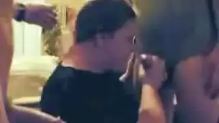 bbw زوجة يركبني أثناء مشاهدة فيديو hap born