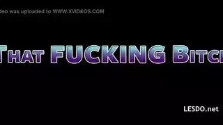 أفلام سحاقية xxx: لعق متبادل وألعاب جنسية