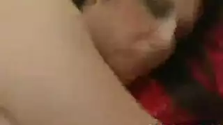 الأحذية شقة في نعش جرسونة