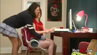 الشيخ بدري مع سارة