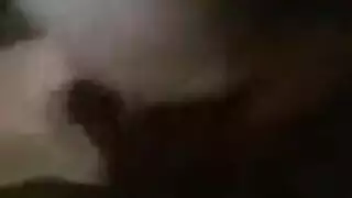 إباحية غرفة النهار: فتاة الدانتيل البيضاء تُمارس الجنس بقوة