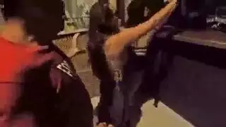 حفلة ما بعد الإباحية: شرج وفموي بين الفتيات فقط، قذف ذكري منفرد