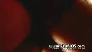 واحد ينيك وتحده عضب عنها