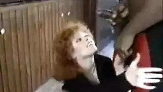 وصاخبة ذيل حصان خنثى